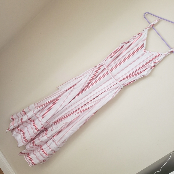 Torrid red and white stripe maxi dress adjustable shoulder straps size 1x - Picture 4 of 5